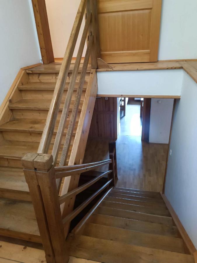 Hostel Valvasorjev Dom Pod Stolom Zirovnica Exterior foto